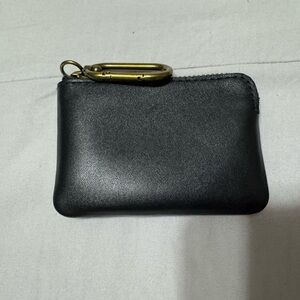 Madewell Carabiner Leather mini pouch, nwot